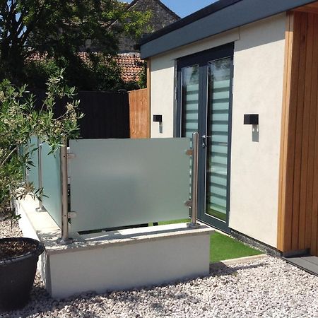 Contemporary Quiet Countryside Retreat Villa Horsley  Exterior photo